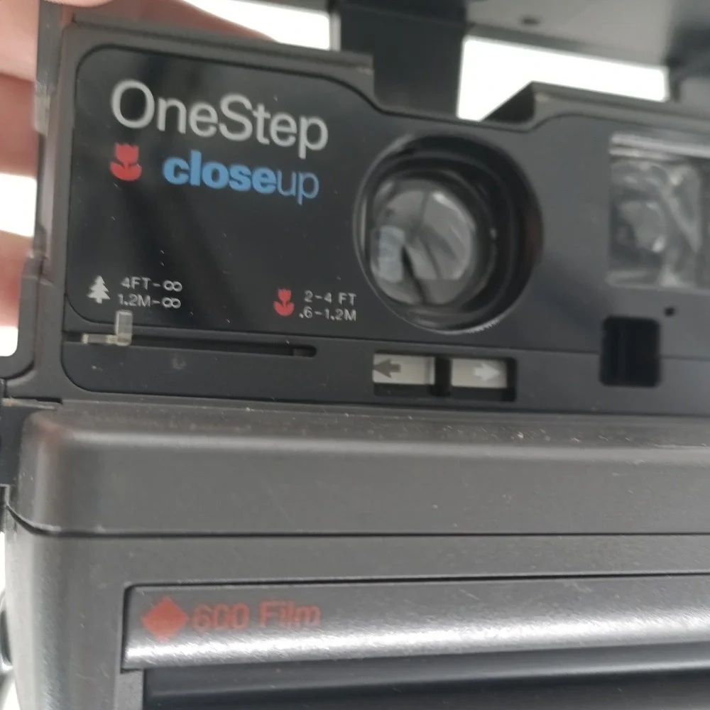 Polaroid OneStep CloseUp Instant Film Camera 600 Series Vintage Gray Black a1
